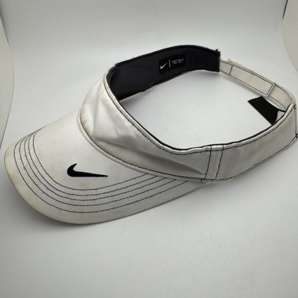 Nike Dri Fit Golf Visor White Adjustable Size GR52 - Picture 2 of 4